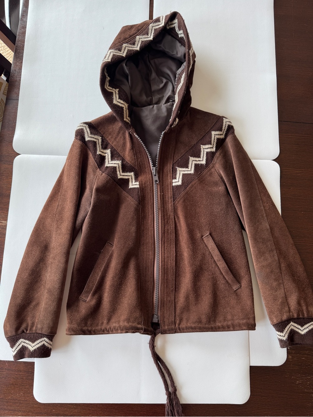 Women’s Vintage Brown Hooded Zip Jacket with Chevron Trim